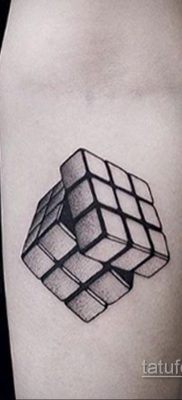 Фото Татуировки с Кубиком Рубика 16.05.2020 №062 -Rubik Cube Tattoo- tatufoto.com