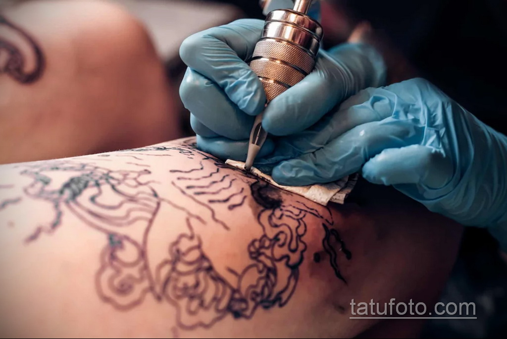 Фото пример нанесение рисунка татуировки 31.05.2020 №3003 - tattoo- tatufoto.com
