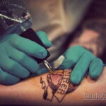 Фото пример нанесение татуировки 31.05.2020 №2006 - tattoo- tatufoto.com