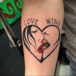 Фото татуировки для гомосексуалистов 16.05.2020 №056 -tattoos for gay- tatufoto.com