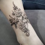 Фото татуировки на тему весны 01.05.2020 №030 -spring tattoo- tatufoto.com