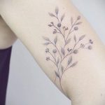 Фото татуировки на тему весны 01.05.2020 №032 -spring tattoo- tatufoto.com