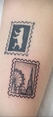 Фото татуировки с почтовой маркой 01.05.2020 №002 -postage stamp tattoo- tatufoto.com
