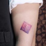 Фото татуировки с почтовой маркой 01.05.2020 №007 -postage stamp tattoo- tatufoto.com