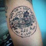Фото татуировки с почтовой маркой 01.05.2020 №015 -postage stamp tattoo- tatufoto.com