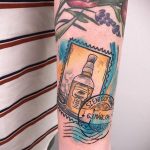 Фото татуировки с почтовой маркой 01.05.2020 №040 -postage stamp tattoo- tatufoto.com