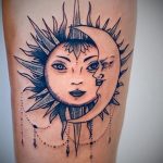 Фото татуировки с солнцем 02.05.2020 №036 -sun tattoo- tatufoto.com
