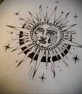 Фото эскиза татуировки: плачущее солнце в стиле blackwork, черные контуры, детальная проработка, минималистичный дизайн, слезы.