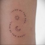 Фото татуировки с солнцем 02.05.2020 №072 -sun tattoo- tatufoto.com