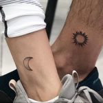 Фото татуировки с солнцем 02.05.2020 №089 -sun tattoo- tatufoto.com