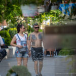 Мужчина с тату в верхней части тела – тату для велосипедиста - Уличная татуировка (street tattoo) № 06 – 18.06.2020 – tatufoto.com 1