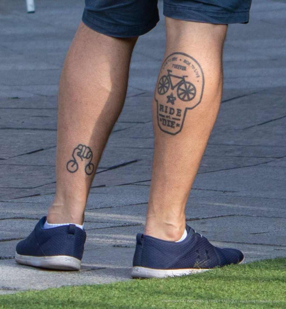 Тату с черепом и велосипедом на ноге парня - Уличная татуировка (street tattoo) № 06 – 18.06.2020 – tatufoto.com 3
