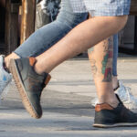Тату с черепом и тучами на ноге парня – Уличная татуировка (street tattoo) № 06 – 18.06.2020 – tatufoto.com 1
