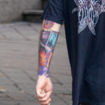 Фото тату с зеленым гоблином из варкрафт на руке парня – Уличная татуировка (Street tattoo) № 05 – 15.06.2020 для tatufoto.com 8