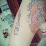 Фото татуировки с водкой 14.06.2020 №041 - vodka tattoo - tatufoto.com
