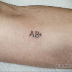 Фото татуировки с группой крови 14.06.2020 №027 - blood type tattoo - tatufoto.com