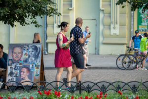 Фото тату: небольшие татуировки на руке, изображающие цветы и узоры. Идеи для тату, эскизы татуировок для девушек.