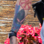Цветная тату с рисунком из ЗВ на левой руке парня – Уличная татуировка (Street tattoo) № 04 – 12.06.2020 для tatufoto.com 7