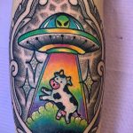Фото татуировки с НЛО - пришельцами 02.07.2020 №031 -UFO tattoo- tatufoto.com