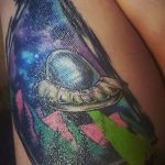 Фото татуировки с НЛО - пришельцами 02.07.2020 №054 -UFO tattoo- tatufoto.com