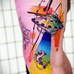 Фото татуировки с НЛО - пришельцами 02.07.2020 №121 -UFO tattoo- tatufoto.com