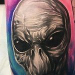 Фото татуировки с НЛО - пришельцами 02.07.2020 №134 -UFO tattoo- tatufoto.com