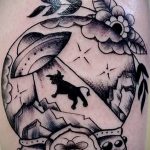 Фото татуировки с НЛО - пришельцами 02.07.2020 №155 -UFO tattoo- tatufoto.com