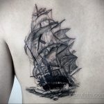 Фото татуировки с кораблем 07.07.2020 №019 -ship tattoo- tatufoto.com