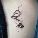 Фото татуировки с поцелуем 06.07.2020 №078 -kiss tattoo- tatufoto.com