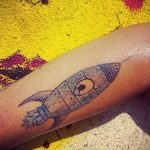 Фото татуировки с ракетой 08.07.2020 №025 -rocket tattoo- tatufoto.com