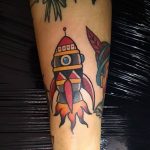 Фото татуировки с ракетой 08.07.2020 №049 -rocket tattoo- tatufoto.com