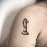 Фото татуировки с шахматами 20.07.2020 №055 -chess tattoo- tatufoto.com