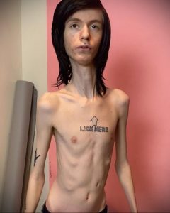 Фото тату Папочки с Длинной Шеей 24.08.2020 №001 -Daddy Long Ne tattoo- tatufoto.com