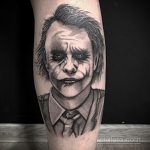 Фото тату с Джокером 16.08.2020 №113 -Joker tattoo- tatufoto.com