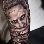 Фото тату с Джокером 16.08.2020 №121 -Joker tattoo- tatufoto.com