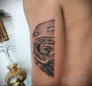 Фото тату с мотоциклом 29.08.2020 №013 -moto tattoo- tatufoto.com