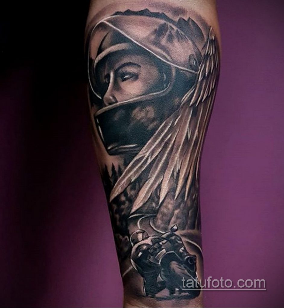 Фото тату с мотоциклом 29.08.2020 №048 -moto tattoo- tatufoto.com