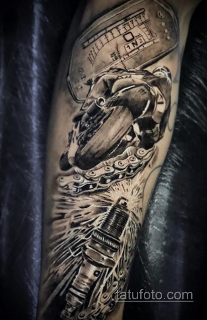 Фото тату с мотоциклом 29.08.2020 №049 -moto tattoo- tatufoto.com