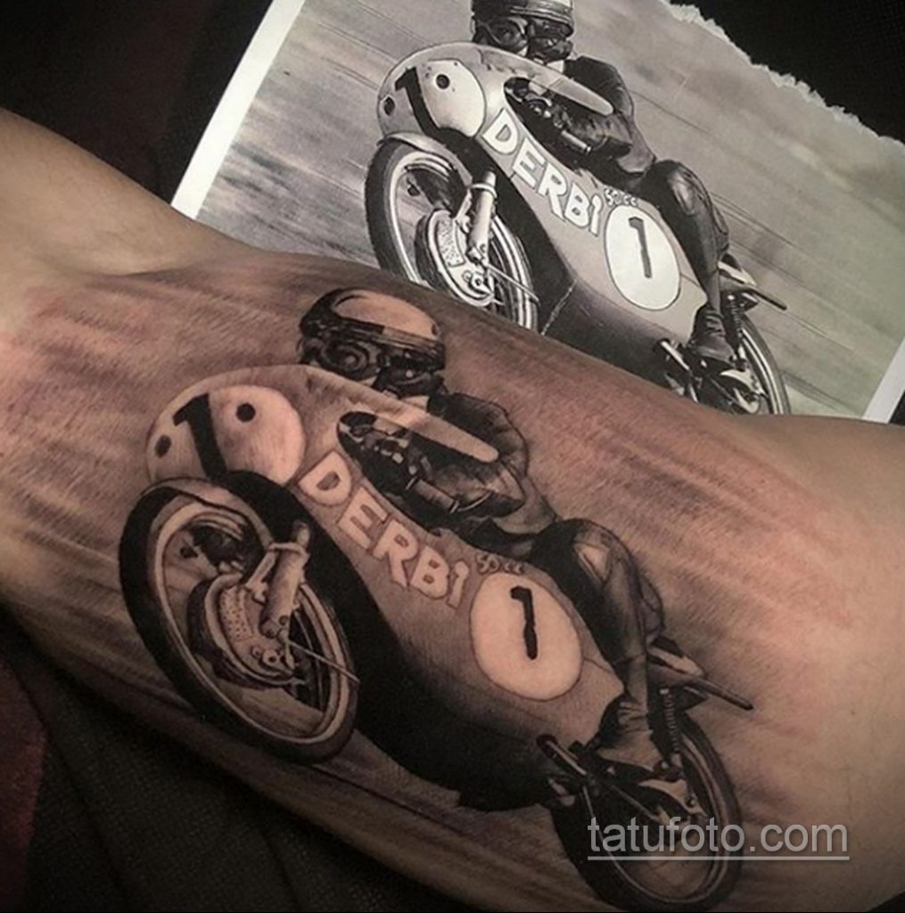 Фото тату с мотоциклом 29.08.2020 №051 -moto tattoo- tatufoto.com