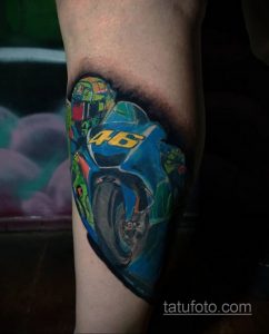 Фото тату с мотоциклом 29.08.2020 №062 -moto tattoo- tatufoto.com