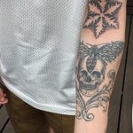 Фото тату со снегом и льдом 17.08.2020 №053 -snow and ice tattoo- tatufoto.com