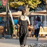 Красивая черная тату кругом на спине и шее девушки --Уличная тату-street tattoo-21.09.2020-tatufoto.com 14