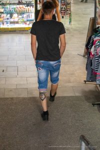 Молодой парень с заезженной татуировкой волка внизу ноги – 17.09.2020 – tatufoto.com 3
