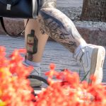 Прикольные татуировки у пары молодых людей –Уличная татуировка (street tattoo)–22.09.2020–tatufoto.com 6