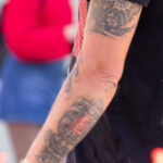 Тату биомеханика рукавом на левой руке мужчины – Уличная татуировка (street tattoo)-29.09.2020-tatufoto.com 6