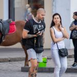 Тату бомба гроб и надпись МОЛОДОСТЬ на ноге парня –Уличная татуировка (street tattoo)–22.09.2020–tatufoto.com 2