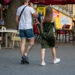 Тату ветер тучи и цветы внизу ноги парня --Уличная тату-street tattoo-21.09.2020-tatufoto.com 1