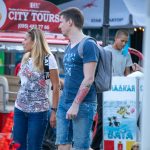 Тату геометрия красным на левой руке парня – 17.09.2020 – tatufoto.com 5
