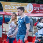 Тату геометрия красным на левой руке парня – 17.09.2020 – tatufoto.com 7
