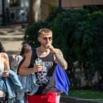 Тату девушка клоун и розы на левой руке парня –Уличная татуировка (street tattoo)–22.09.2020–tatufoto.com 9